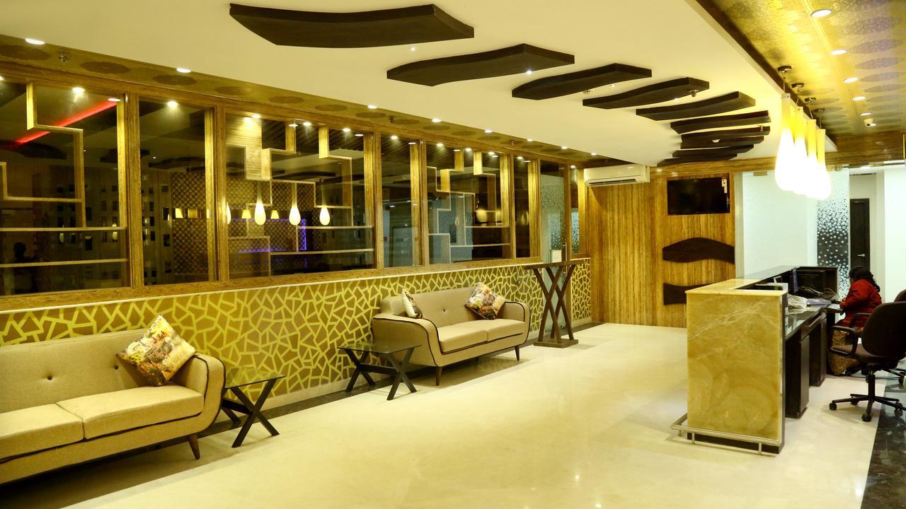 The Majestic Suites Kalkutta Exterior foto