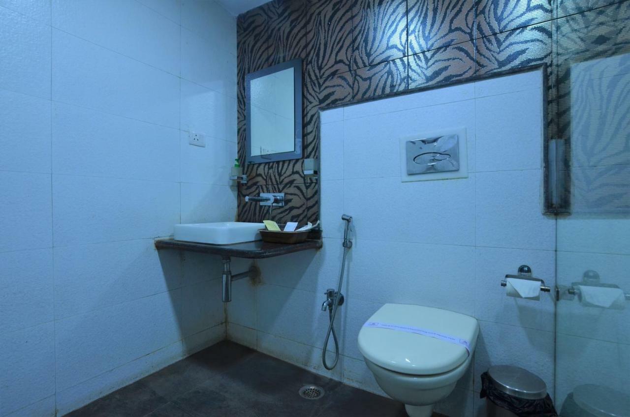 The Majestic Suites Kalkutta Zimmer foto